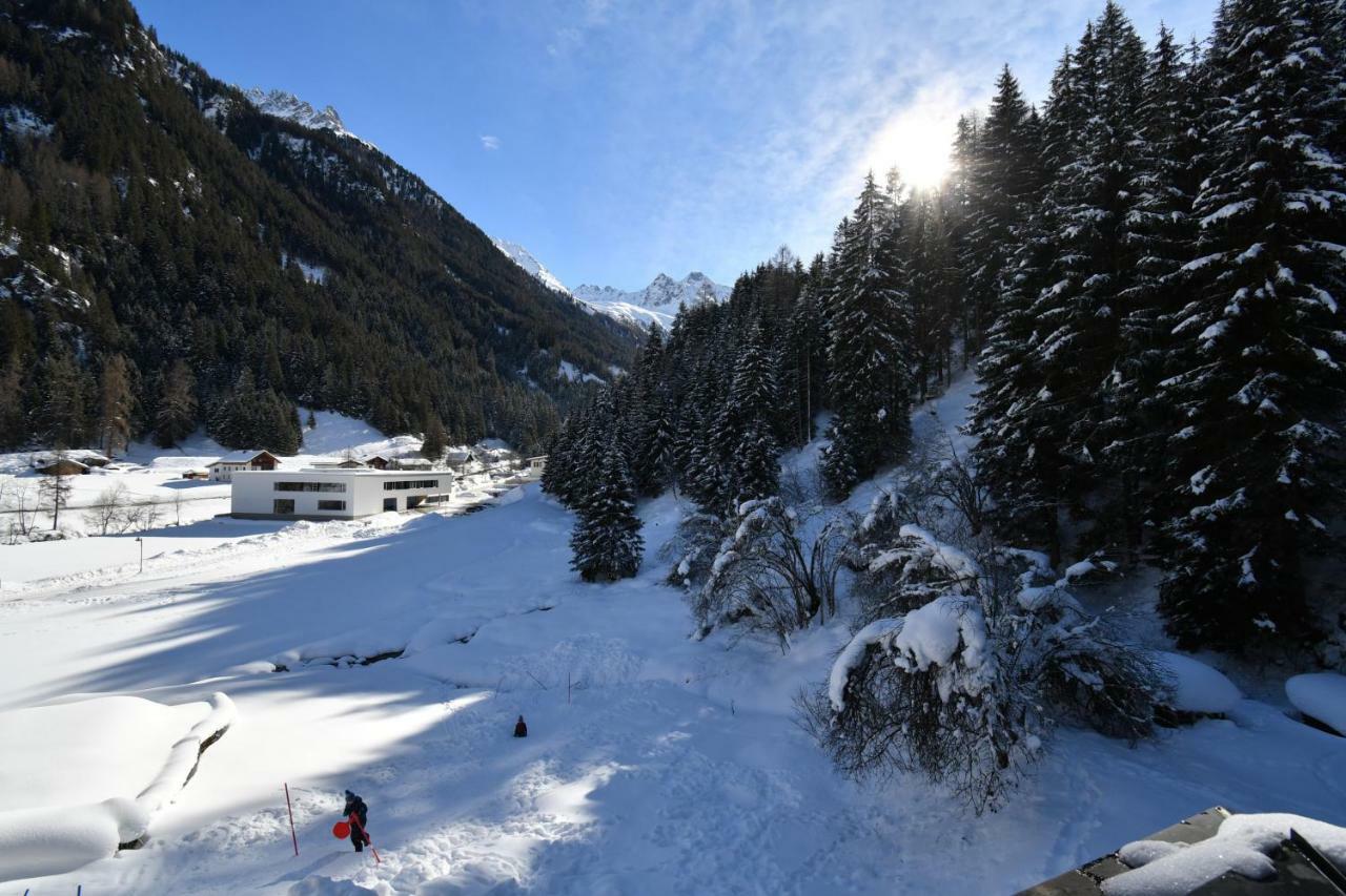 Haus Hubertus Lejlighed Sankt Leonhard im Pitztal Eksteriør billede