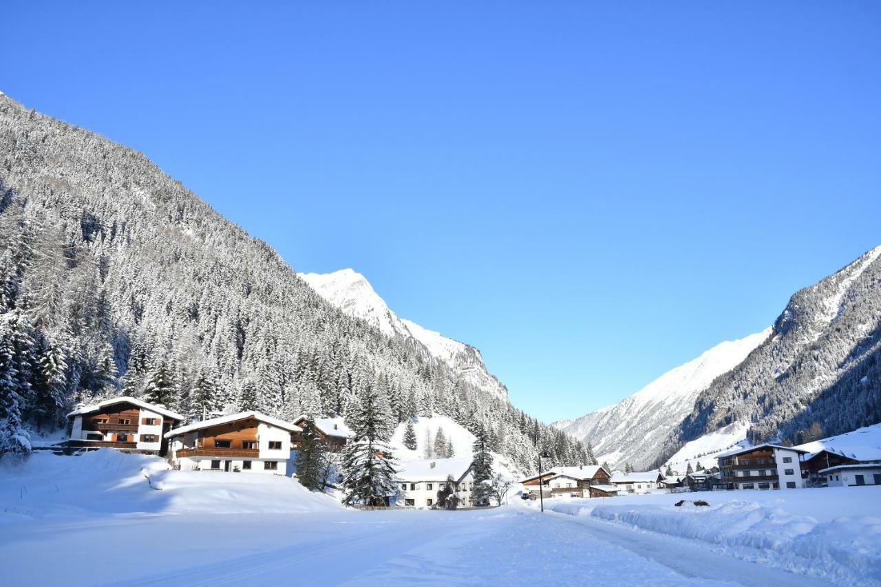 Haus Hubertus Lejlighed Sankt Leonhard im Pitztal Eksteriør billede