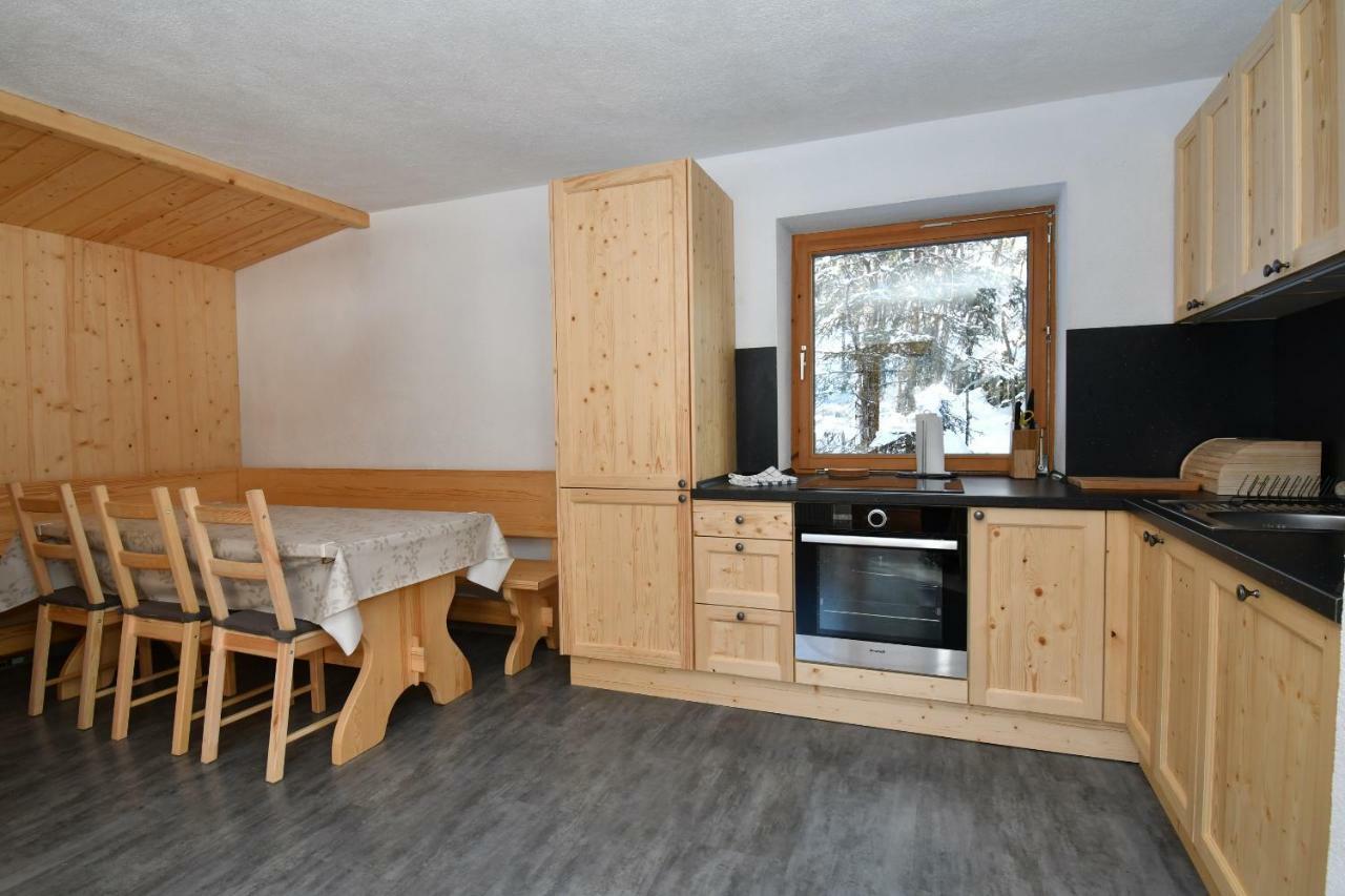 Haus Hubertus Lejlighed Sankt Leonhard im Pitztal Eksteriør billede